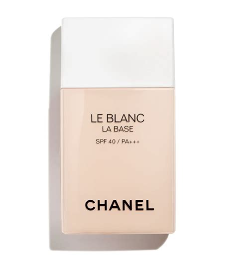 primer le blanc chanel|Chanel le blanc cushion.